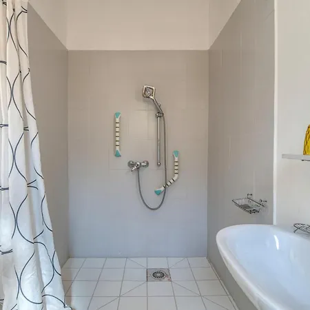 Jasmin Dom wakacyjny